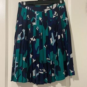 ANN Taylor Skirt Size 2P